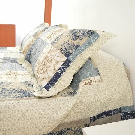 Apartament Rambla Nova 106 *